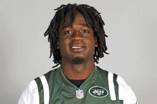 New York Jets running back Joe McKnight is shown in 2013. Louisiana’s Supreme Court has ruled that the man who killed a former NFL player in a New Orleans-area road rage incident cannot be tried again for murder after his conviction on a lesser charge was overturned. Authorities in the New Orleans suburb of Jefferson Parish originally charged Ronald Gasser with second-degree murder in the 2016 shooting of Joe McKnight. (AP Photo/File)