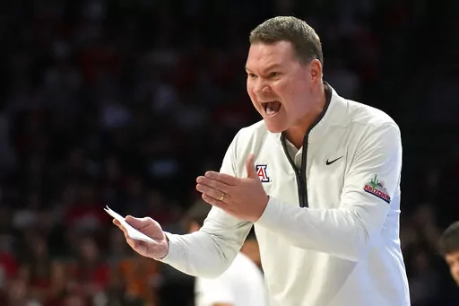 Arizona head coach Tommy Lloyd reacts after a foul call during the first half of an NCAA college basketball game against Nicholls State, Monday, Nov. 7, 2022, in Tucson, Ariz. (AP Photo/Rick Scuteri)